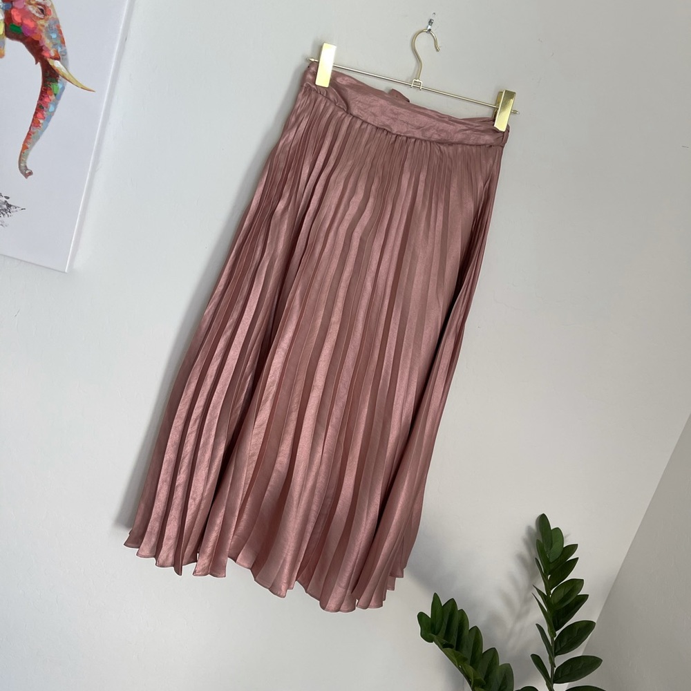 🎉🎉HOST PICK🎉🎉Maeve x Anthropologie Pleated Rose Gold Skirt Sz 2 - Picture 7 of 7
